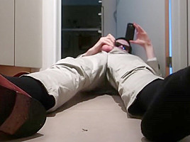 Cum-rich wank in OTC black Falke Airport socks & beige suit