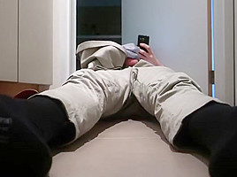 Cum-rich wank in OTC black Falke Airport socks & beige suit