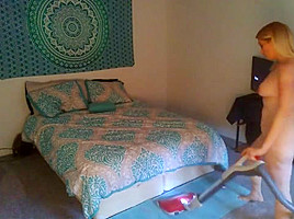Custom Naked Vacuuming