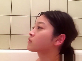 Cute Japanese teen 18+ Pees