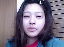 Cute Japanese teen 18+ Pees