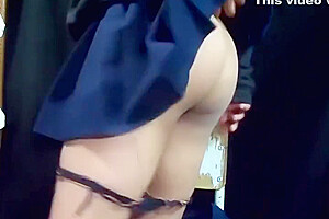 Cute Trap-girl Masturbating With Test Tube