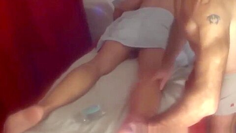 DICK MASSAGE FULL BODY GAY