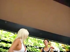 Damned ! Huge boobs at the supermarket