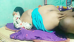 Desi Aunty Body Pain Oil Massage
