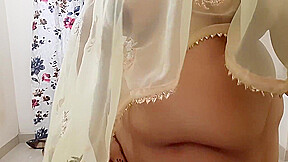 Desi Bhabhi Seducing Her Boyfriend On Video Call 3