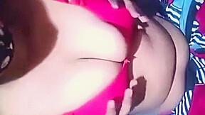 Desi Bhabhi Showing Her Creamy Boobs