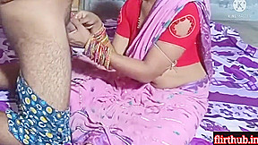 Desi Big Ass Aunty Ki Gand Utha Ke Chudayi Kari Or Muth Pee