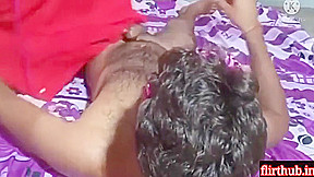 Desi Big Ass Aunty Ki Gand Utha Ke Chudayi Kari Or Muth Pee