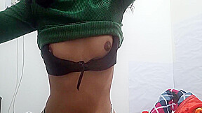 Desi Self Shot Pussy Play