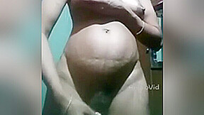 Desi Sexy Girl Taking Off Saree Blouse Showing Big Tits And Having Sex Alone