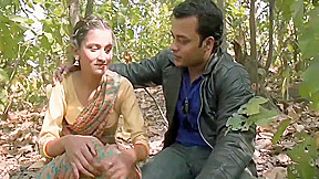 Desi Village Girl Fucked In Jungle - Jungle Me Mangle