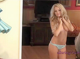 Donna in blue panties - Alluringvixens