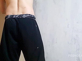Ele me olhou , eu gostei e dei   - PissVids