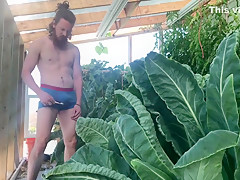 Enx Anku *Fertilizing The Plants*