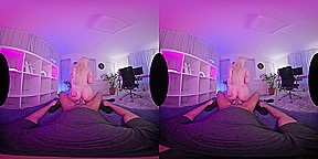 Erotic Gaming Session Starring Amber Kawaii