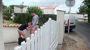 Exhib extreme, boy fuck on the street - CrunchBoy