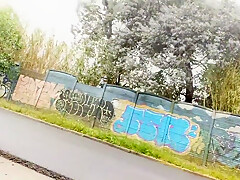 Exhibicion En Publico Por Calle Y Sexo En Pasillo