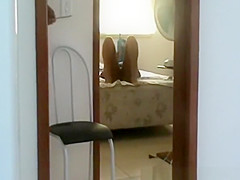Exhibitionist ebony chick flashes electrician
