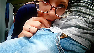Extreme in Train : Public Blowjob and cum in mouth