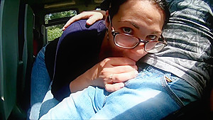 Extreme in Train : Public Blowjob and cum in mouth