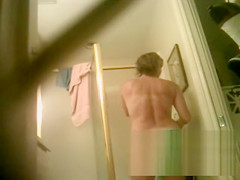 Fabulous Beach, Showers sex scene