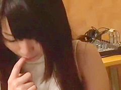 Fabulous Japanese girl in Hottest JAV clip