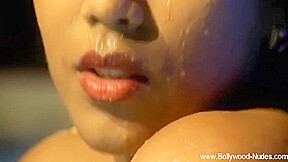 Feeling Her Sensual Independence