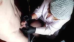 Female Doctor Examines A Patient S Penis 6 Min