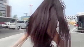 Fetish asian whore peeing in gutter