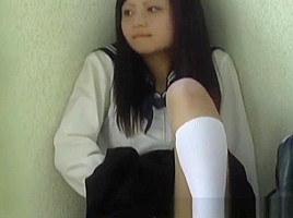 Fingering asian pisses