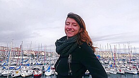 First sodomy in Sète for Melany, 23 years old!