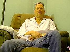 Fit Step daddy Dicksmack Gets Blown - Dicksmack & Joe