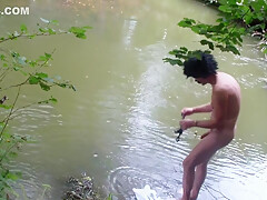German Police Woman Fucks Naked Man On The Frontier