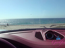 Gfe Hookup And Playing With Zoey Jpeg In The Car On This Date - Warmup And Pussy Play