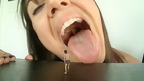 Giantess Vore