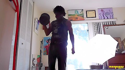 Giant's Workout Interrupted - Tony Cazzo