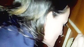 Glory Hole Bogota, Mi esposa mamando vergas de desconocidos