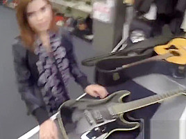 Good looking gal has steamy fuck session in the pawnshop