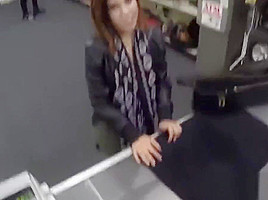 Good looking gal has steamy fuck session in the pawnshop
