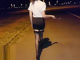 Good night for Anal on busy road