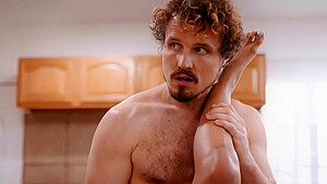 Greedy Creampies: Some Help In The Kitchen - Cali Caliente