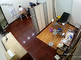 Hackers use the camera to remote monitoring of a lover's home life 615