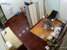 Hackers use the camera to remote monitoring of a lover's home life 615