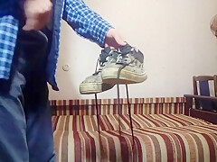 Hairy Twink Jerks Off And Cums On Skate Sneakers
