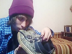Hairy Twink Jerks Off And Cums On Skate Sneakers