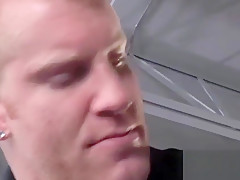 HardSex Delivery with Handsome Guy
