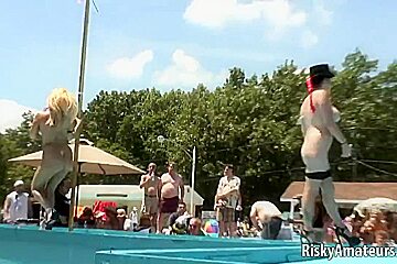 Hawt non-professional chicks receive wild on the stage