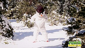 Helpless Brandi de Lafey Strokes A Lonely Snowman - Public Handjobs
