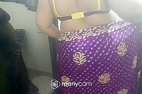 Horny Desi Indian Seducing Her Boss On Videocall